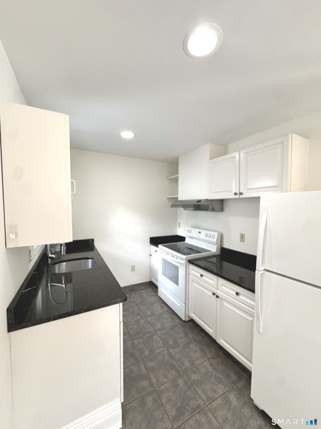93 New Canaan Avenue, Norwalk