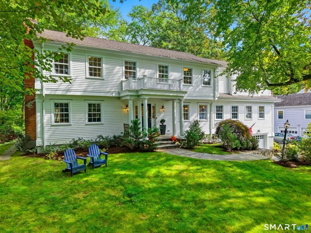 53 Country Club Road, Darien