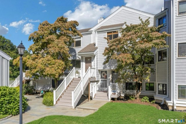 147 Rowayton Woods Drive, Norwalk