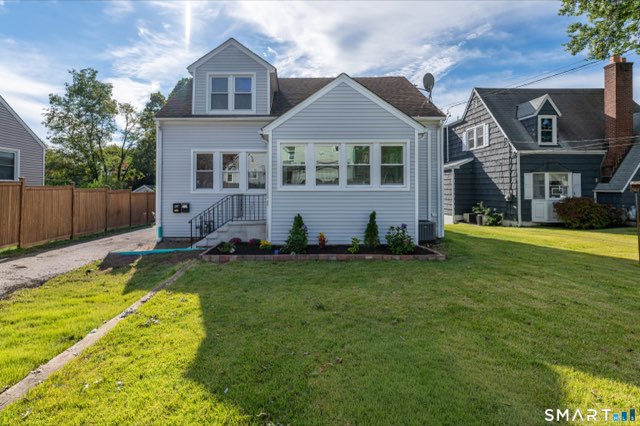 3 Devon Avenue, Norwalk