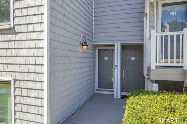 114 Rowayton Woods Drive, Norwalk
