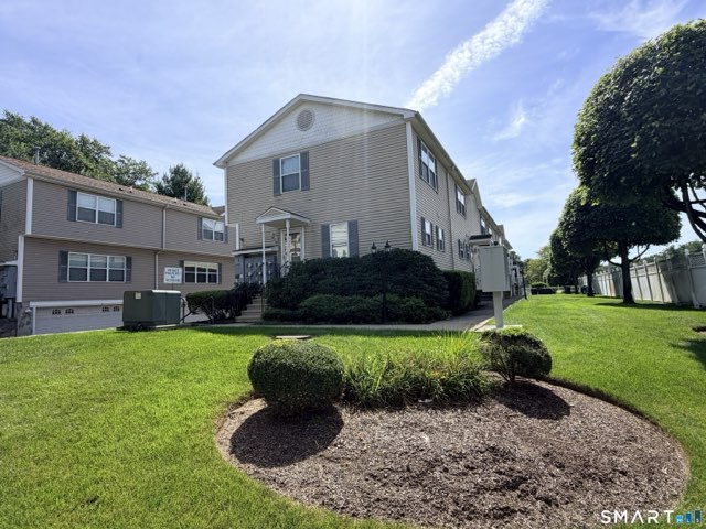 5 Rockland Road, Norwalk
