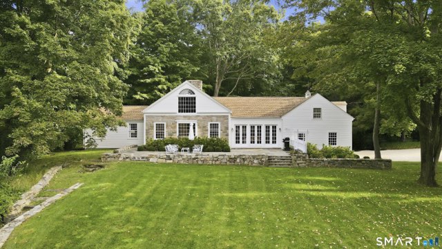 467 Nod Hill Road, Wilton
