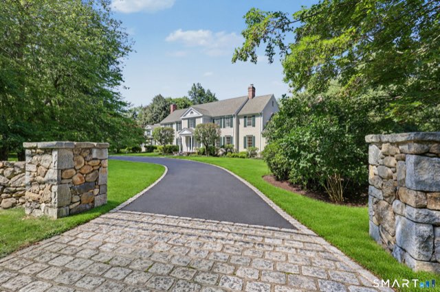67 West Hills Road, New Canaan