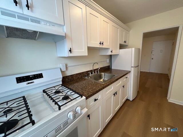 39 Glenbrook Road, Stamford