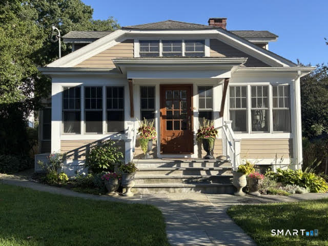 10 Wild Rose Road, Westport